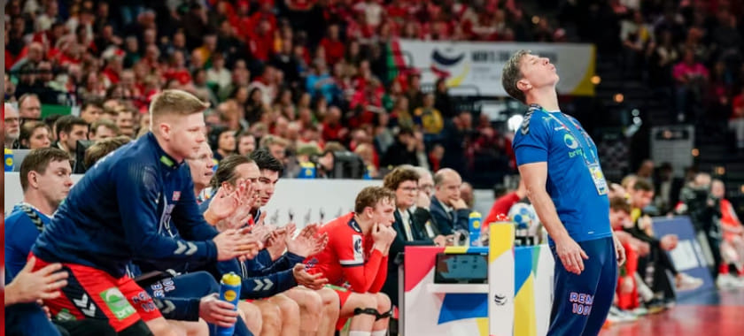 ЧЕ-2024. Датский комментатор во время трансляции матча Дания — Норвегия на местном ТВ: "Звоните 112. То, что делают с норвежцами — преступление"