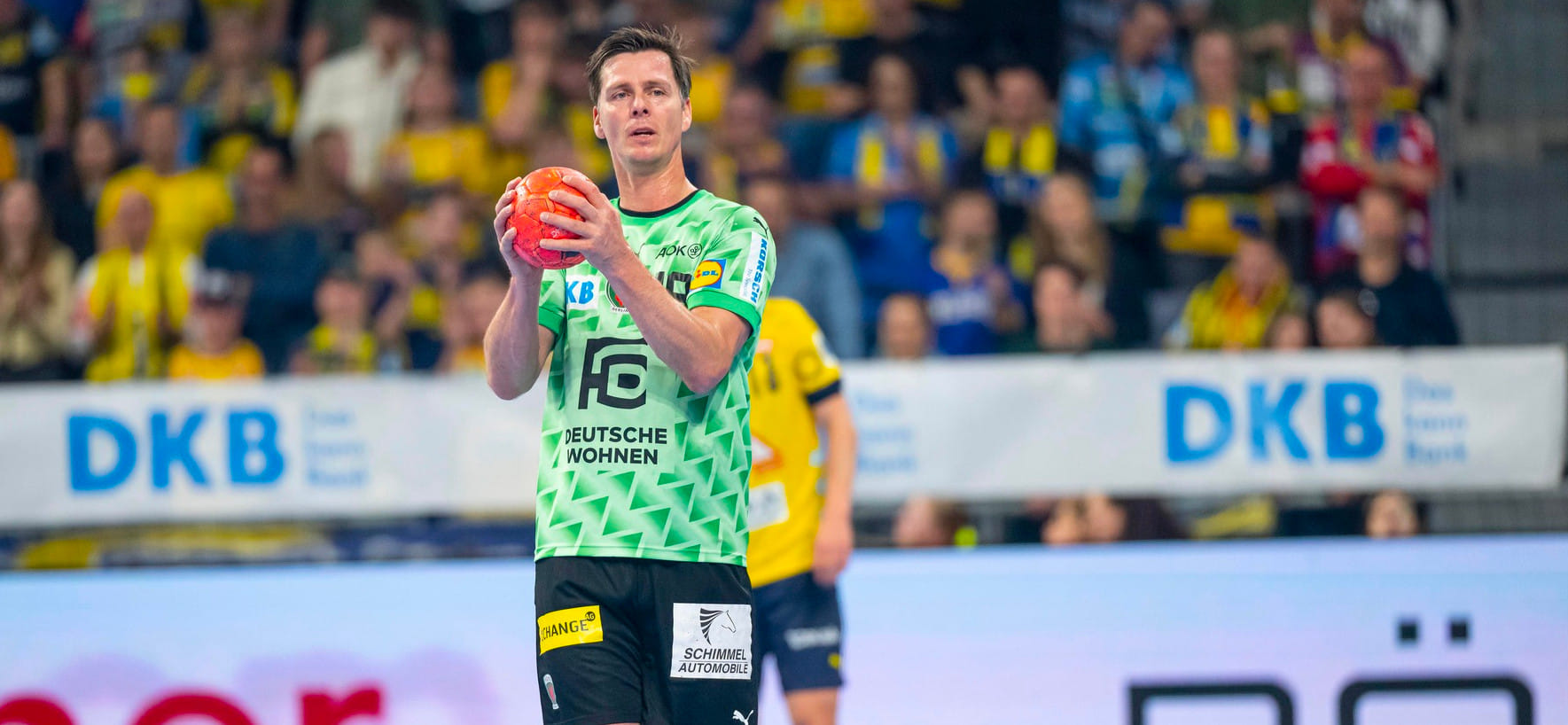 Бундеслига. Официально. Датский правый крайний Ханс Линдебрг продлил контракт с "Берлином" на следующий сезон