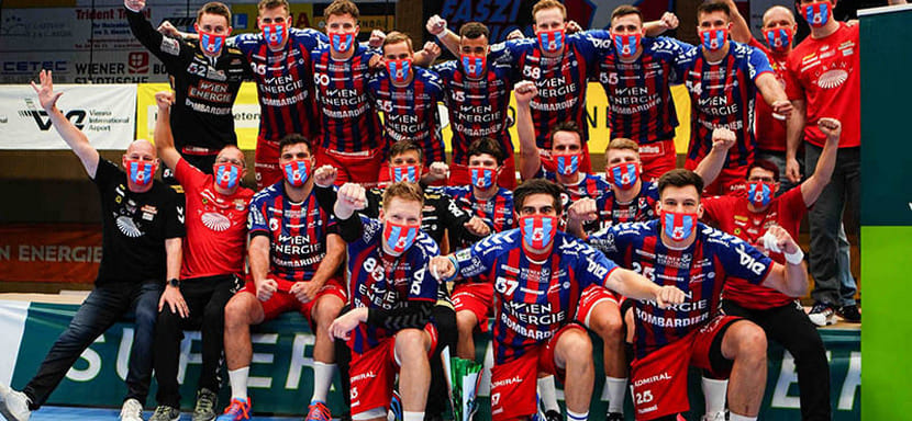 В Австрии определены обладатели Суперкубков. У мужчин трофей завоевал "Файверс", в женском розыгрыше победа у "Хипо"