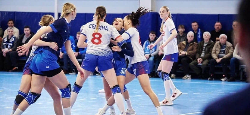 Московский ЦСКА добился уверенной гостевой победы над новороссийской "Черноморочкой" в матче чемпионата России