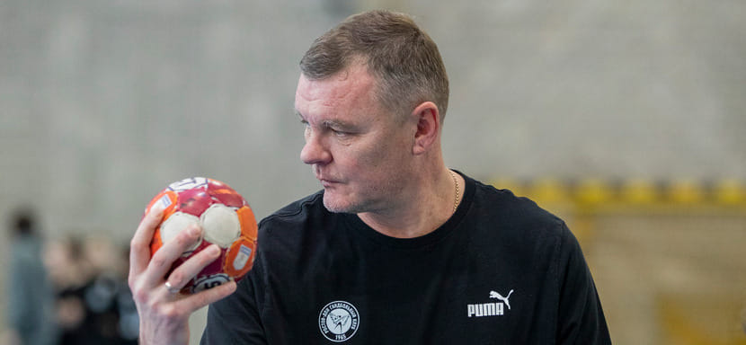 Александр Бурмистров: "Мы наконец-то набрали достаточно неплохую форму после всех наших летних выездов и спартакиад"