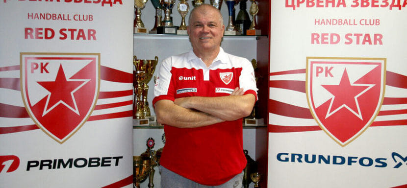 Балканы. 62-летний специалист Неделько Матич стал 34-м в истории тренером сербской "Црвены Звезды"