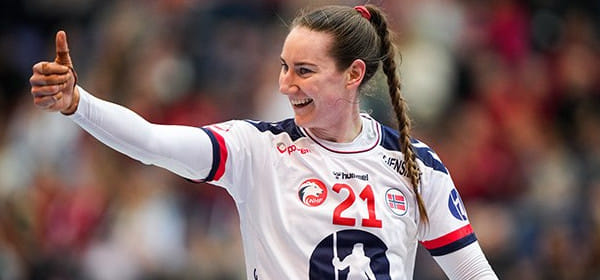 Кубок Постена. Сборная Норвегии с преимуществом в 2 мяча обыграла команду Польши и стала победительницей домашнего турнира