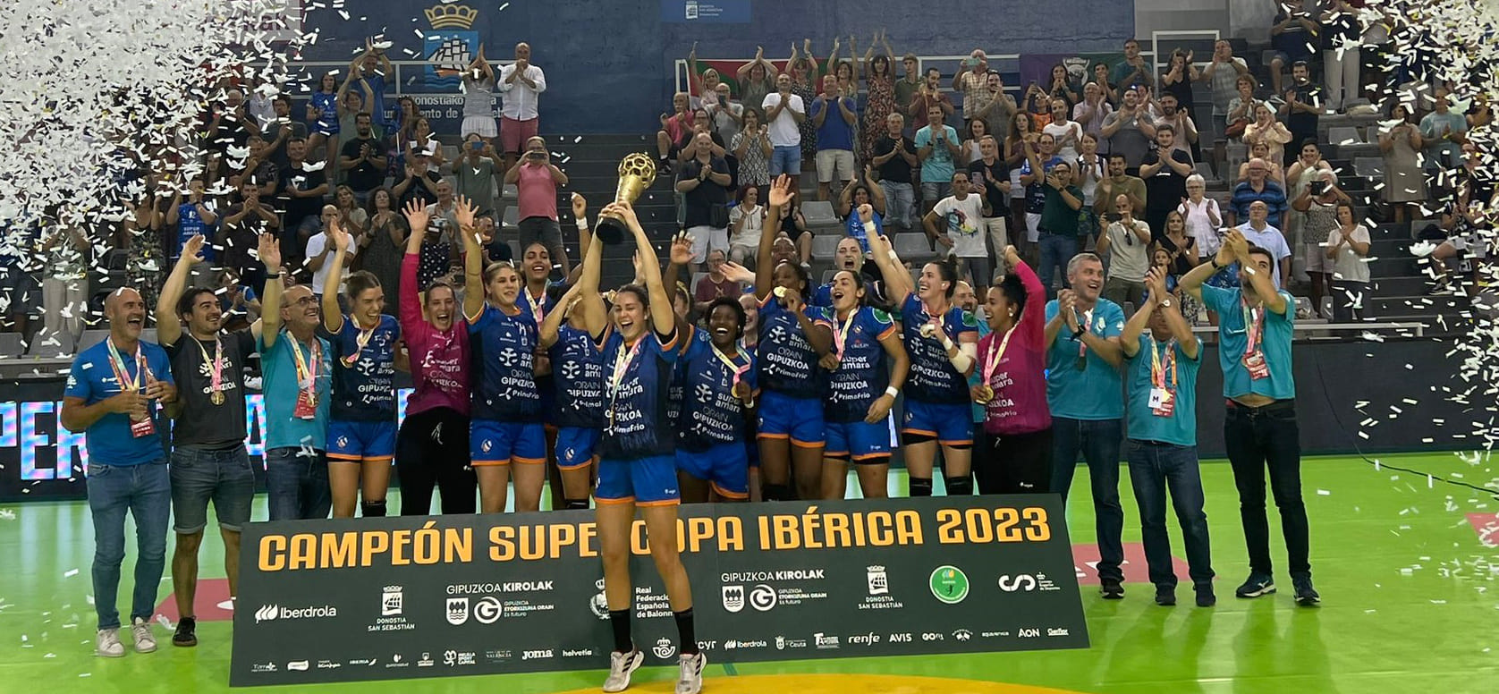 Испания. Команда "Бера-Бера" из Сан-Себастьяна победила по пенальти "Малагу" и завоевала женский Суперкубок Иберии