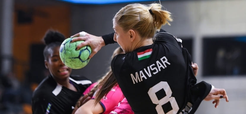 Балканы. 32-летняя левая крайняя венгерского "Шиофока" Тамара Мавсар возвращается в словенский "Крим"