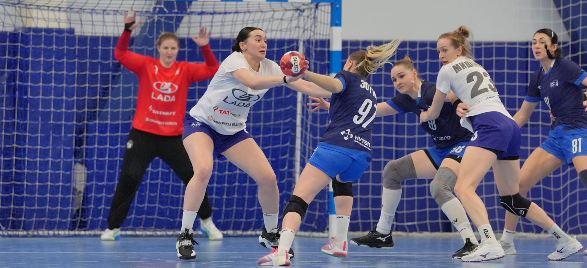 "Черноморочка" пошла на обгон, а "Лада" не вынесла постпраздничный краш-тест в Абрау