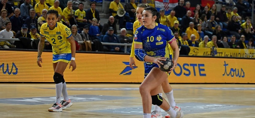 Франция. Капитан Роман Фрекон Демуж продолжит защищать цвета "Сен-Амана"