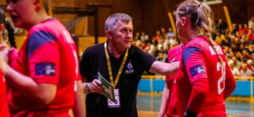 Александр Ревва: "Между моим "Азерйолом", "Карабахом" Сергея Камбура и "Кюром" Виктора Рябых конкуренция будет приличная"