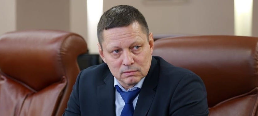 "Ближайшая задача сейчас — утверждение подрядчика на строительство арены". Лев Воронин встретился с губернатором Саратовской области