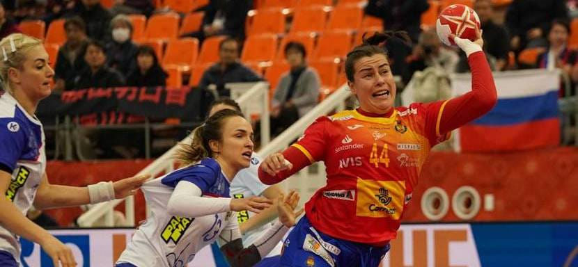 Испания. Вице-чемпионка мира-2019 Айноа Эрнандес продлила контракт с "Баракальдо"