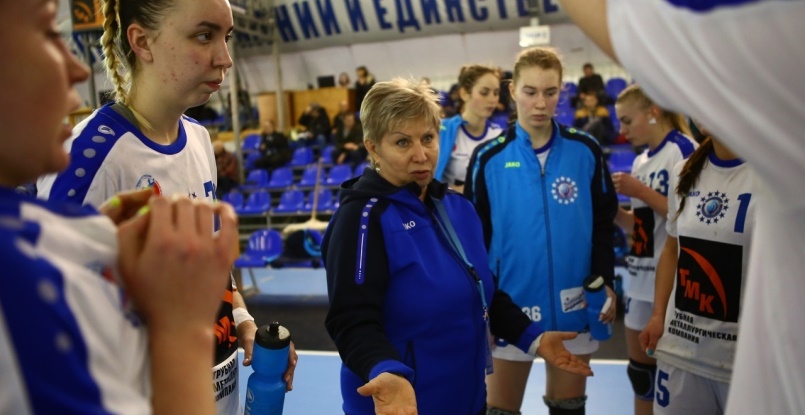 Суперлига. Любовь Сидоричева. "Мы полгода отработали бесплатно"