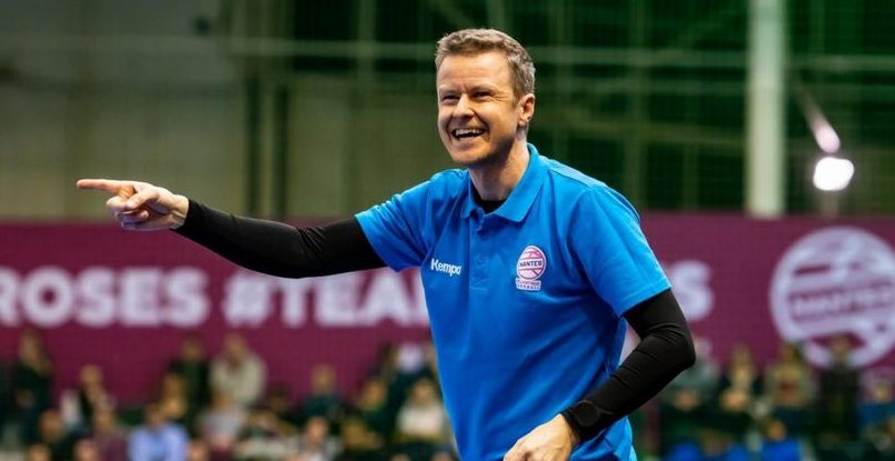 Женский чемпионат Франции. Аллан Хейне остается на посту главного тренера "Нанта"