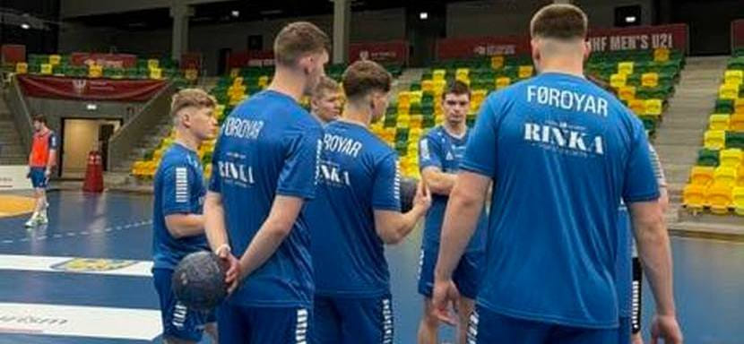 Сборные Фарерских Островов, Хорватии, Венгрии и Египта выиграли свои первые матчи на молодёжном чемпионате мира