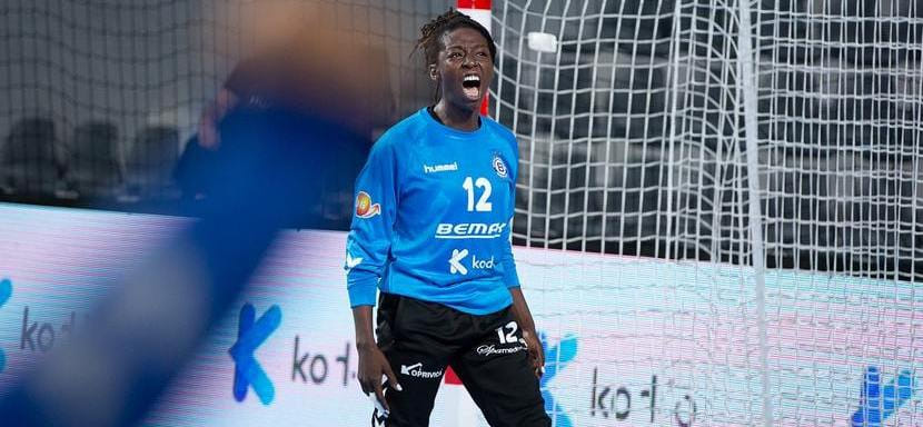 Лига чемпионов. Француженка Армей Аттингре из "Будучности" — автор лучшего вратарского спасения в седьмом туре (ВИДЕО)