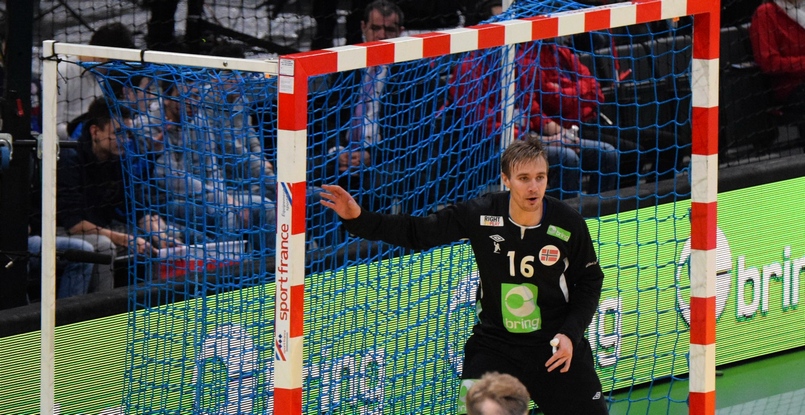 Бундеслига. Голкипер "Миндена" Эспен Кристенсен из-за травмы пропустит около трех недель