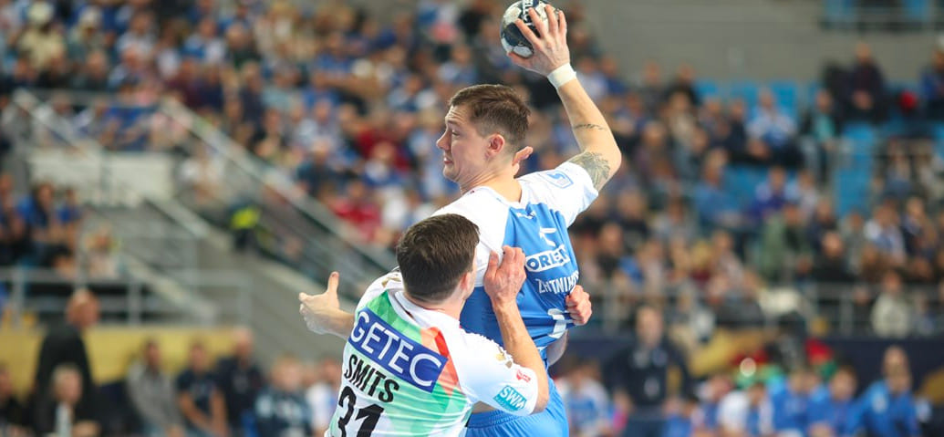 Лига чемпионов. "Барса" — уже в четвертьфинале, сенсация в Нанте, победный гол Житникова в Плоцке