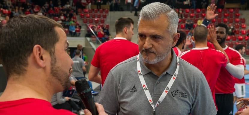 ЧМ-2023. Паулу Перейра: "В Эйндховене мы решили проблему передач Стейнса с помощью небольшой детали при игре в защите"