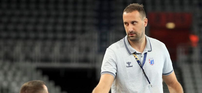 Балканы. Игор Вори отправлен в отставку с поста главного тренера “Загреба”. Он проработал с хорватским чемпионом четыре месяца