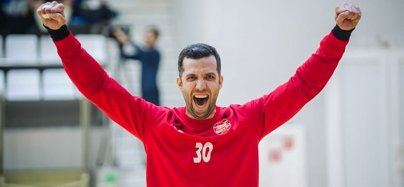 Olimpbet Суперлига. 35-летний вратарь Эдуард Максутов расстался с уфимским "Акбузатом", отыграв за команду один сезон