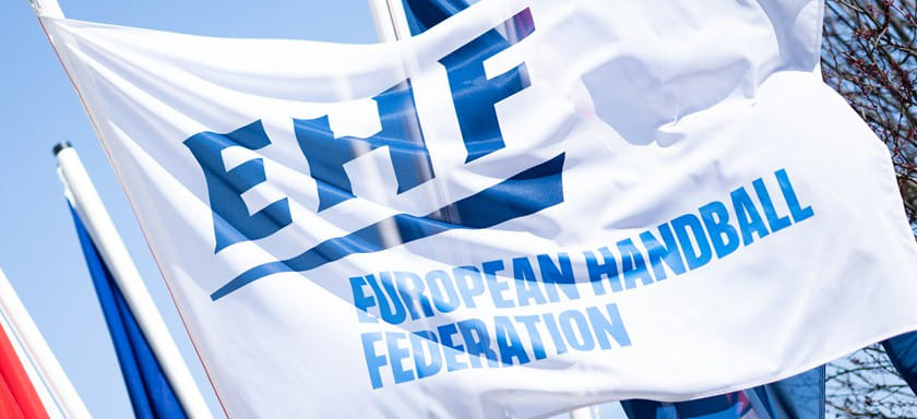 Российская заявка на проведение женского чемпионата Европы-2026 осталась единственной. Норвегия, Дания и Швеция отозвали свою заявку