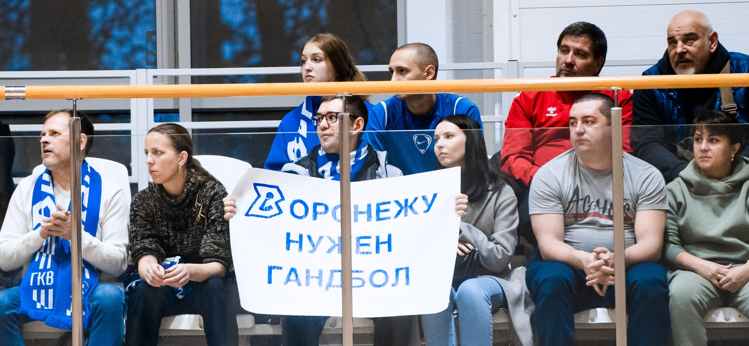 "Воронеж" сыграл весёлую музыку на кладбище, СКИФ еле избежал разгрома дома с "Зенитом". Итоги дня