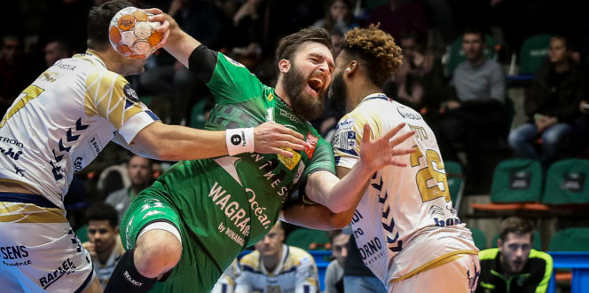 Чемпионат Франции. Фавориты одержали победы. Вадим Гайдученко забросил семь мячей в ворота "Нима"