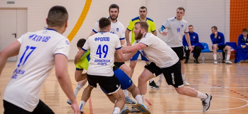 Высшая лига. "Воронеж" уверенно обыграл гостей из Ростова-на-Дону и возглавил турнирную таблицу