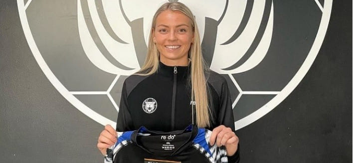 Дания. "Копенгаген" заключил контракт сроком на два года с левой крайней "Скандерборга" Эмили Иттинг