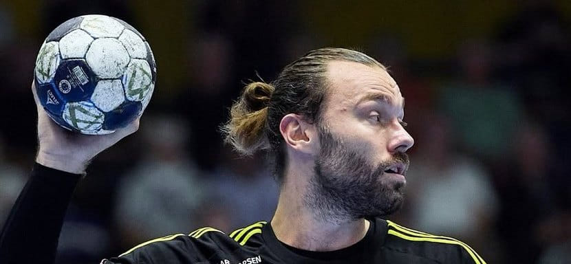 "Вецлар" осуществил последний трансфер в этом межсезонье: подписан чемпион мира 2021 года в составе сборной Дании Николай Лесё