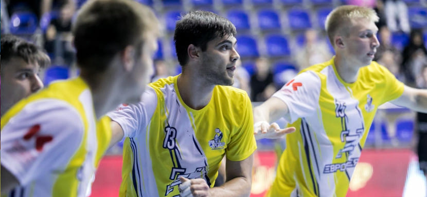 Olimpbet Суперлига. 13 мячей лучшего снайпера турнира Савелия Шалабанова помогли краснодарскому СКИФу обыграть в гостях "Зенит"