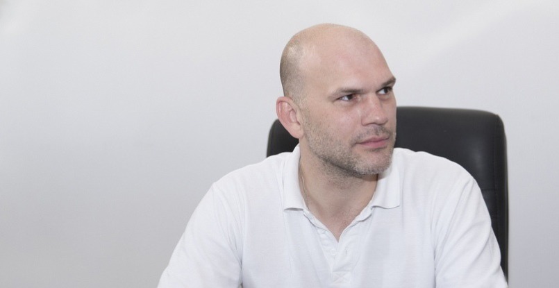 Василий Славин: "Одной из причин расставания с Дмитрием Ковалевым стали многочисленные подозрения в "сливах" игр и ставочной истории"