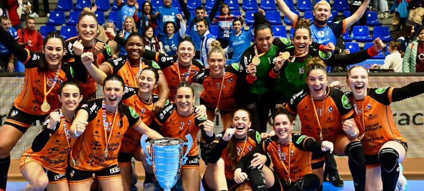 Испания. "Бера-Бера" обыграла "Малагу" в матче за Суперкубок страны и стала обладателем трофея в 8-й раз