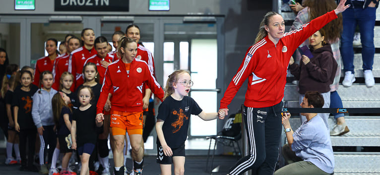 Польша. "Заглембе" в четвертый раз выиграл чемпионат страны среди женских команд за пять туров до окончания турнира