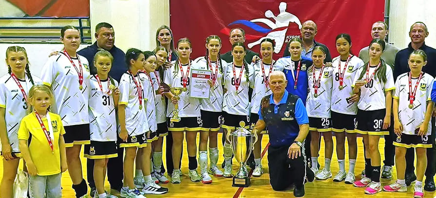 "Кунцевские парни не справились с эмоциями, ведь собрались полные трибуны". Евгений Ежов — об итогах Кубка Белова