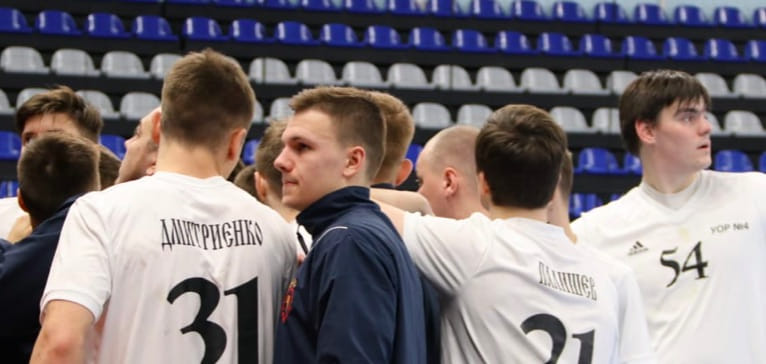 Молодежное первенство России. Третья команда "Чеховских Медведей" снова обыграла дубль "Невы" в матче зоны "Север"