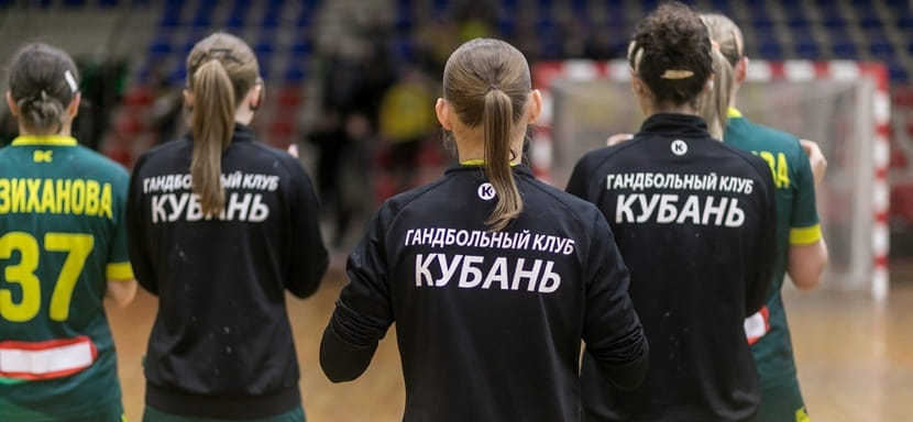 Вратарь Юлия Пойлова отразила 43% бросков и помогла краснодарской "Кубани" добиться домашней победы над "Астраханочкой"