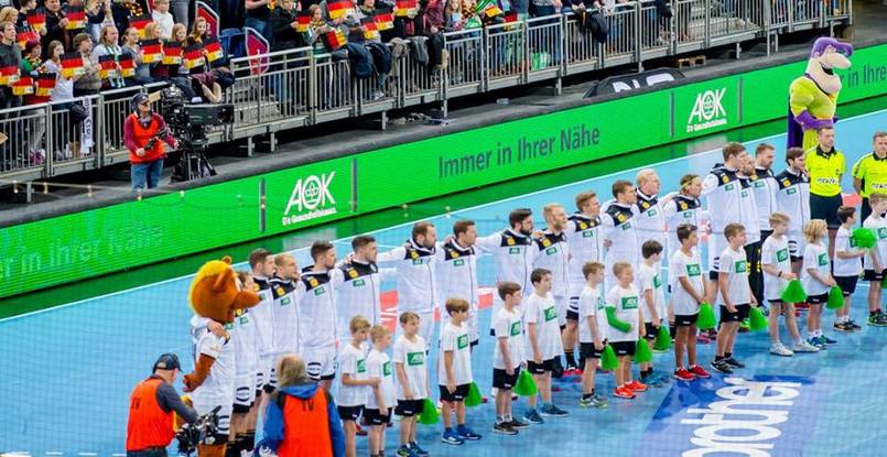 ЧМ-2019. Станислав Жуков и Сергей Онуфриенко о старте турнира