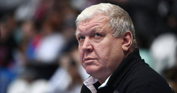 Евгений Трефилов: "Для чего мы сейчас готовимся, тренируемся? Карантин постоянно продлевают, думаю, мы еще июнь захватим"