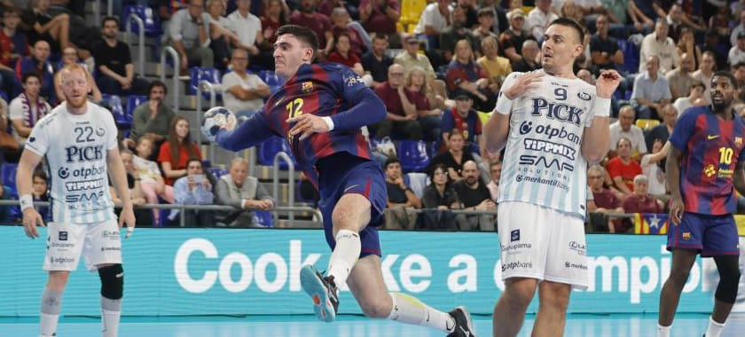 "ПСЖ" одолел "Загреб", "Барселона" взяла верх над "Пиком", "Берлин" вырвал минимальную победу у "Динамо" в матчах Лиги чемпионов