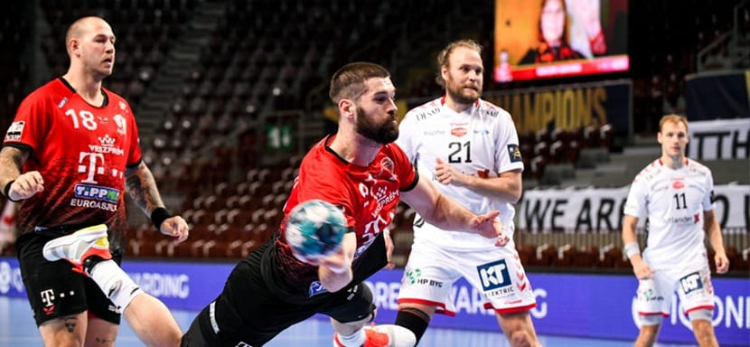 Балканы. Рулевой черногорцев Зоран Роганович: “Если Борозан не уверен на сто процентов, возможно, сборной лучше продолжить путь без него”