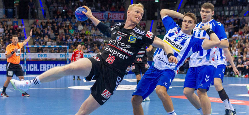 Бундеслига. Линейный "Эрлангена" Себастьян Фирнхабер порвал крестообразную связку и выбыл из числа претендентов на участие в ЧЕ-2024