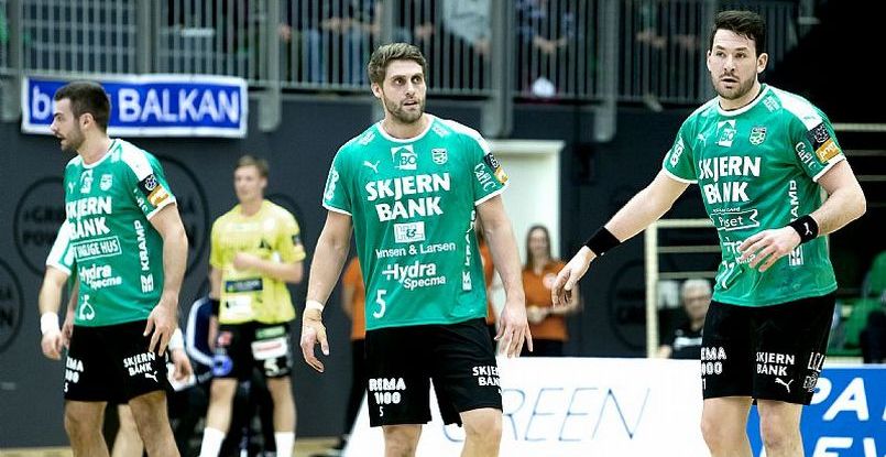 Датский "Скьерн" попрощался с пятью гандболистами (ВИДЕО)