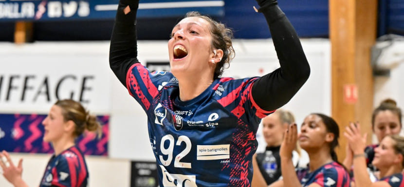 Франция. "Сен-Аман" и "Мериньяк" сыграли вничью в единственной встрече женского чемпионата