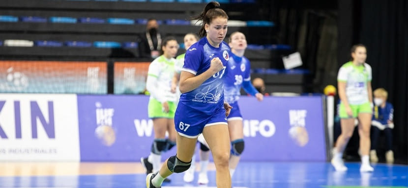 ЧМ-2021. Анастасия Илларионова: "Накал страстей растет, но мы сюда за этим и приехали. Получаем опыт, видим, что можем играть с любой командой"