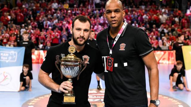 Македонский полусредний Деян Манасков признан лучшим игроком "Веспрема" в прошлом сезоне по мнению болельщиков