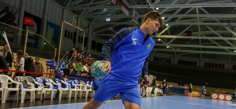 Россия. Разыгрывающий Сергей Киселёв продолжит защищать цвета омского "Скифа"