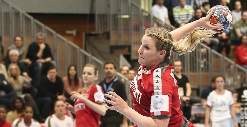 Женская сборная Венгрии разгромила команду Австрии в первом матче раунда плей-офф чемпионата мира-2019