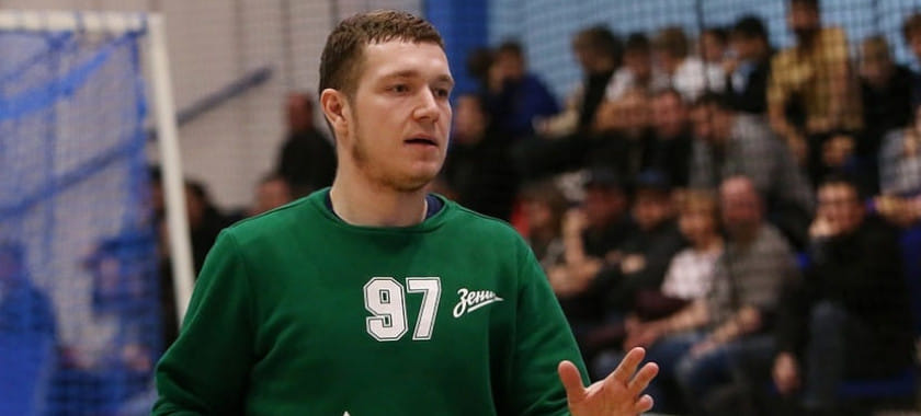 Голкипер сборной Беларуси Игорь Черников после ухода из "Зенита" продолжит карьеру в "Бней-Герцлии", за которую ранее играл Иван Мороз