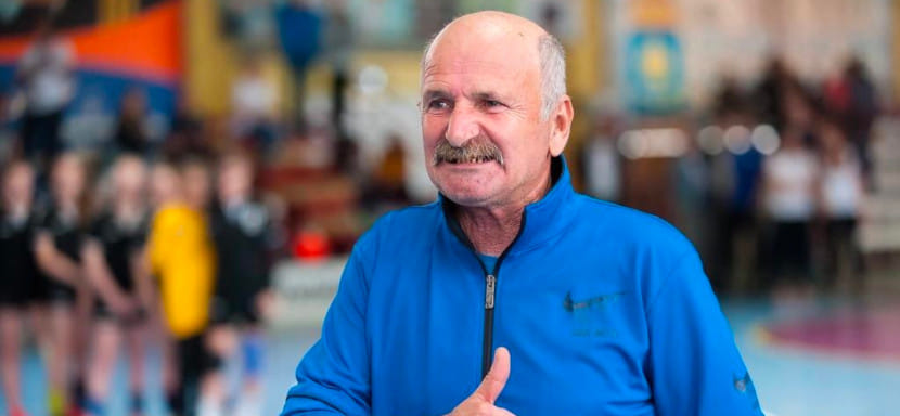 Люди гандбола. Кандаур Нибо. Энтузиаст из райского уголка