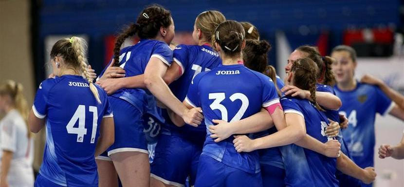 Девичья сборная России (U-18) сыграет на "Кубке дружбы" в Минске двумя составами. Известно расписание августовского турнира